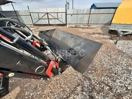 Трактор LOVOL TE 244 без кабины c погрузчиком