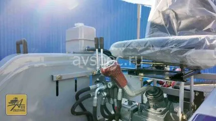 Минитрактор Феникс Р-2L с отвалом