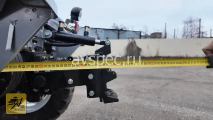 Минитрактор Феникс Р-2 с отвалом