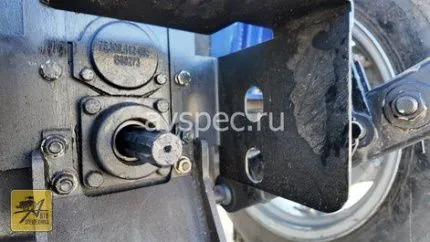 Трактор Lovol TE 354 HT с фронтальным погрузчиком